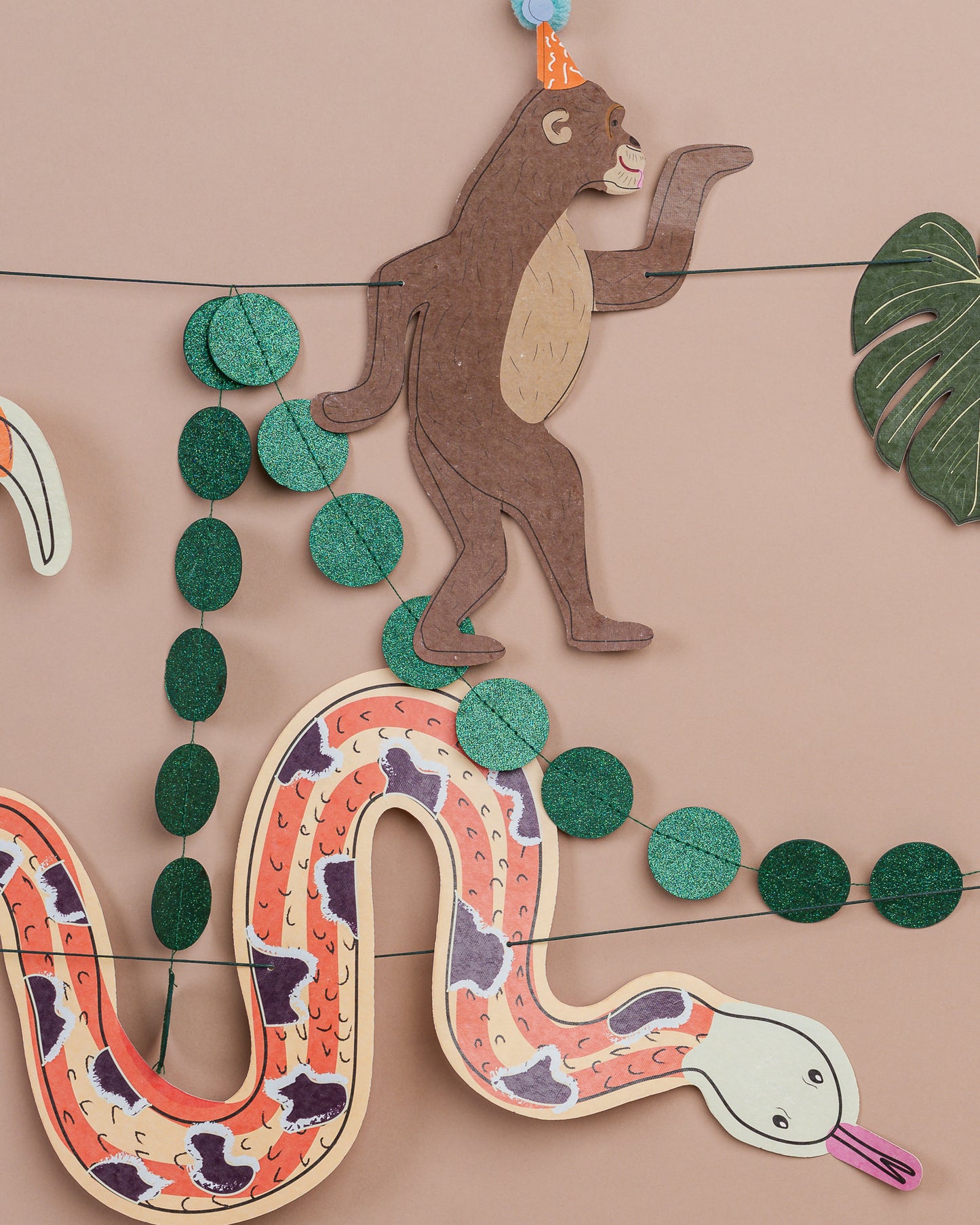 Jungle Garland