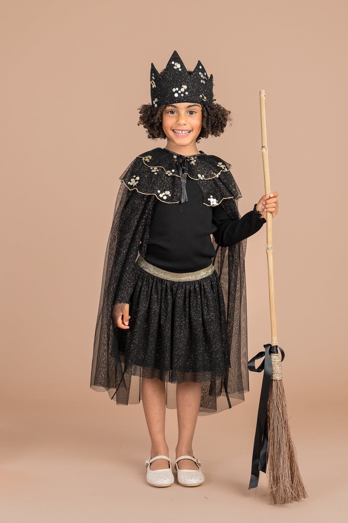 Luna Frill Neck Cape